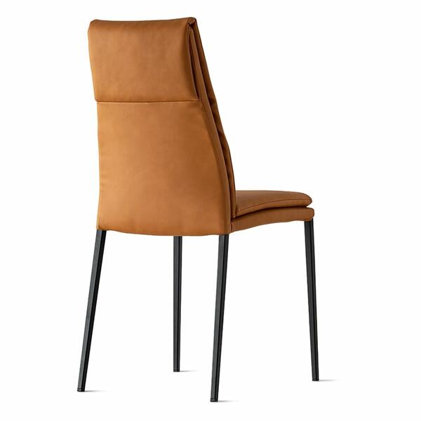 CS2052 Carmen Chair