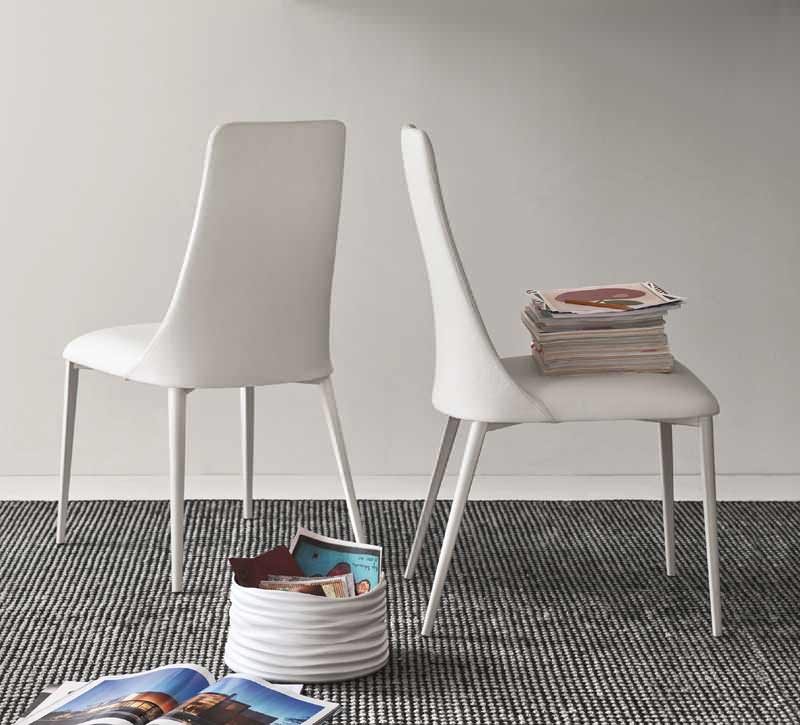 Etoile Chair (Metal Legs)