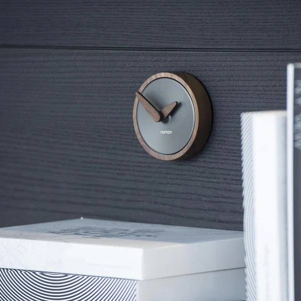 Atomo Pared Small Wall Clock